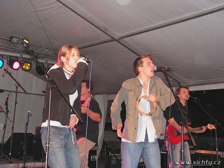 Přijďte na koncert 2005