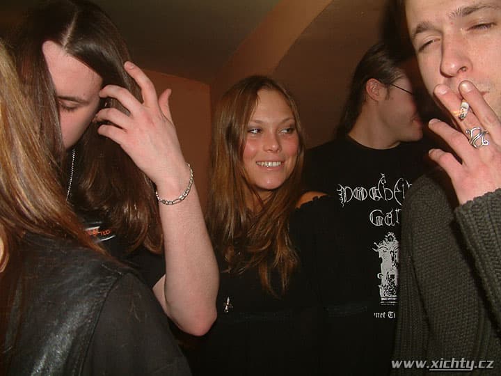 Root, Debustrol a Gate Crasher UNPLUGGED aneb Bigbossovy narozeniny