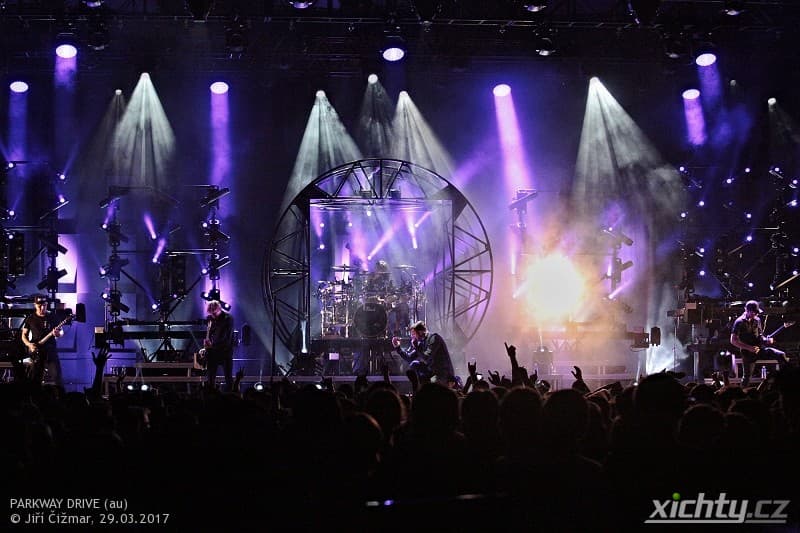Parkway Drive, Asking Alexandria A Stick To Your Guns 2017  / Praha