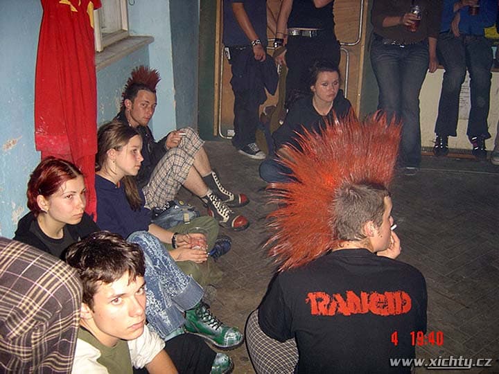 Babička, Hellspawn, TakyLidi, Fjětef