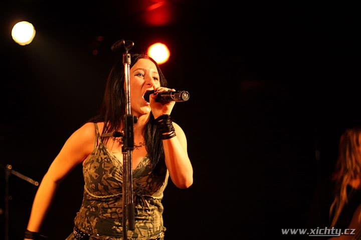 Smrha, Hyperion, Vidock a Innocens