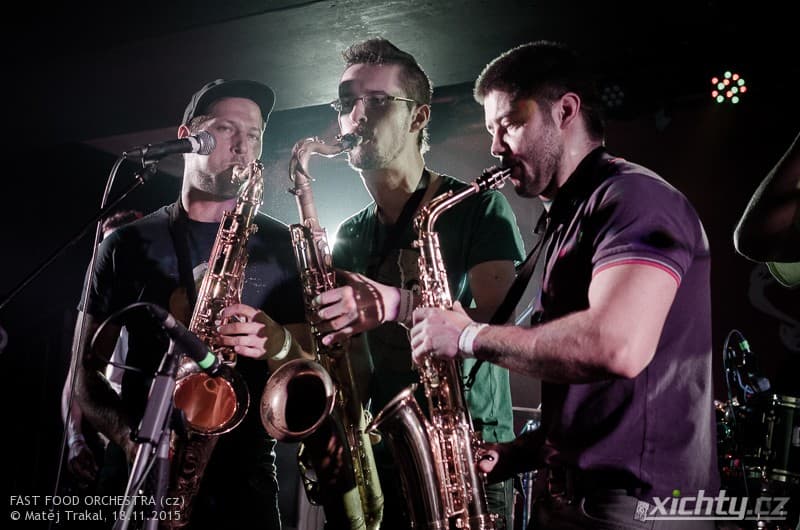 Fast Food Orchestra + Green Småtroll 2015 / Praha