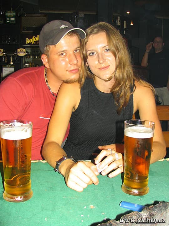 Holocausto Canibal + support